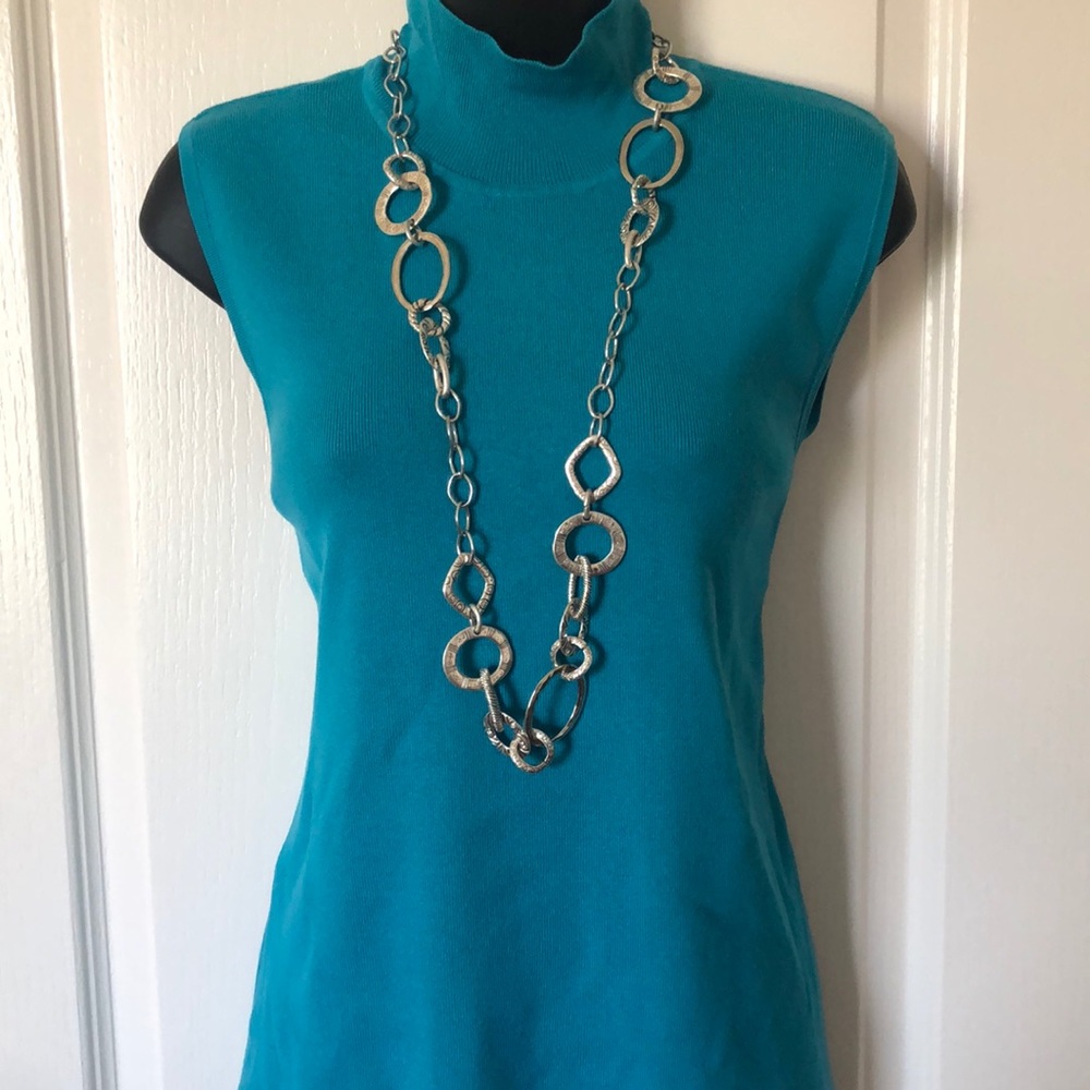 Chico’s sleeveless mock sweater NWT